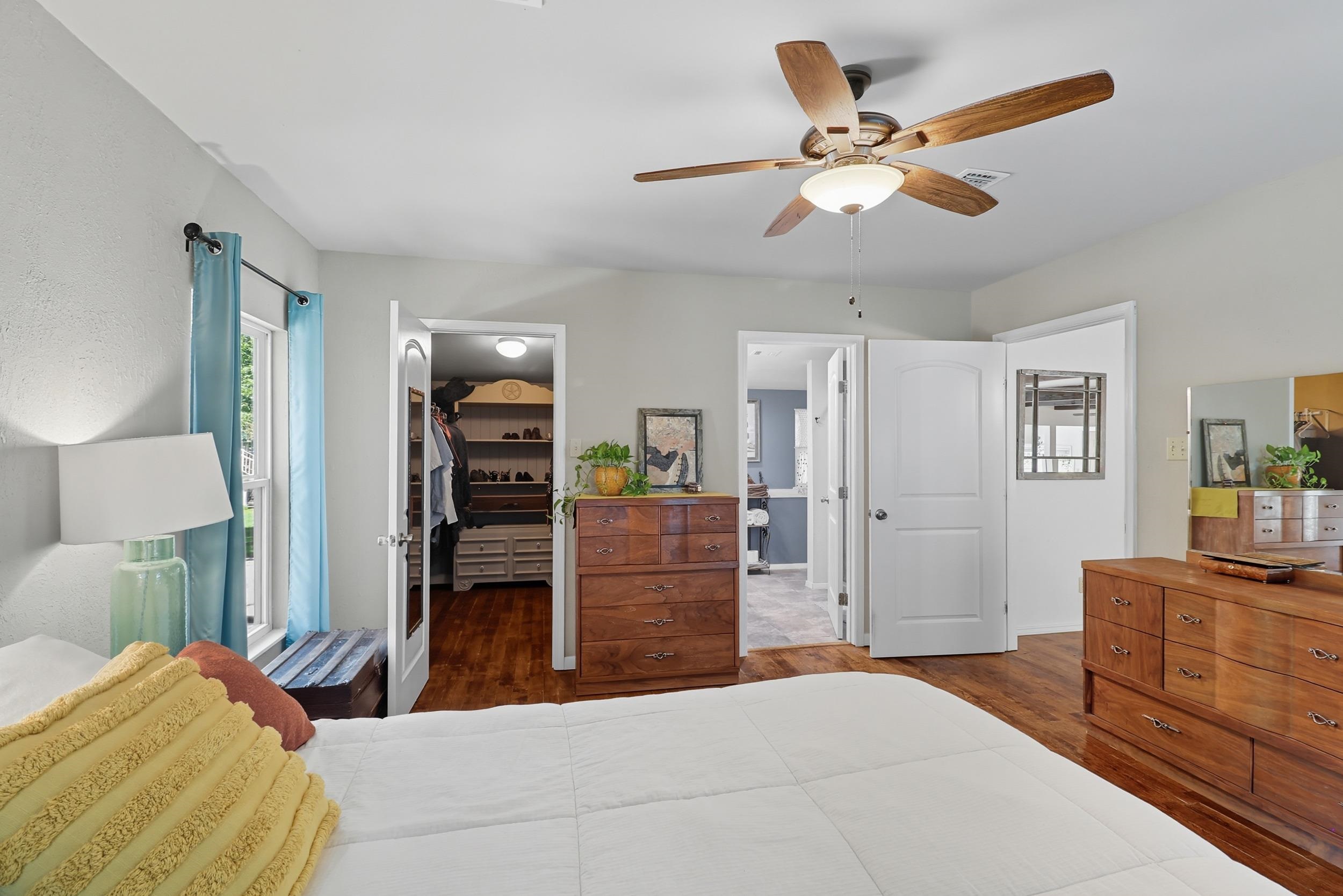 308 W Greenbriar