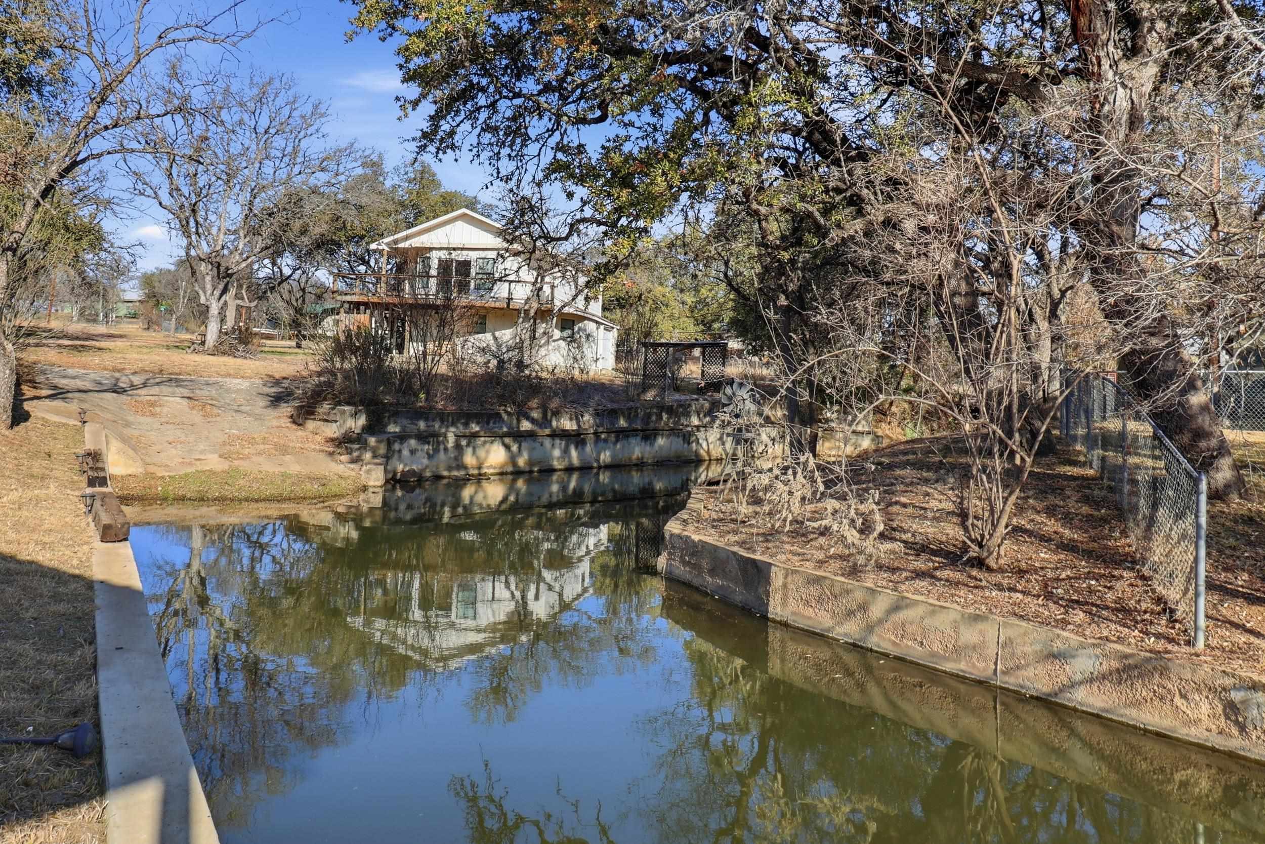 610 Williams Lakeshore