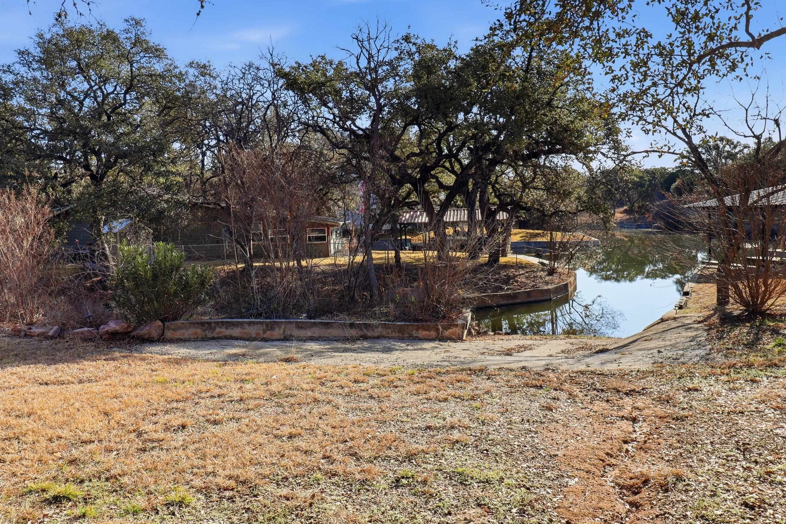 610 Williams Lakeshore