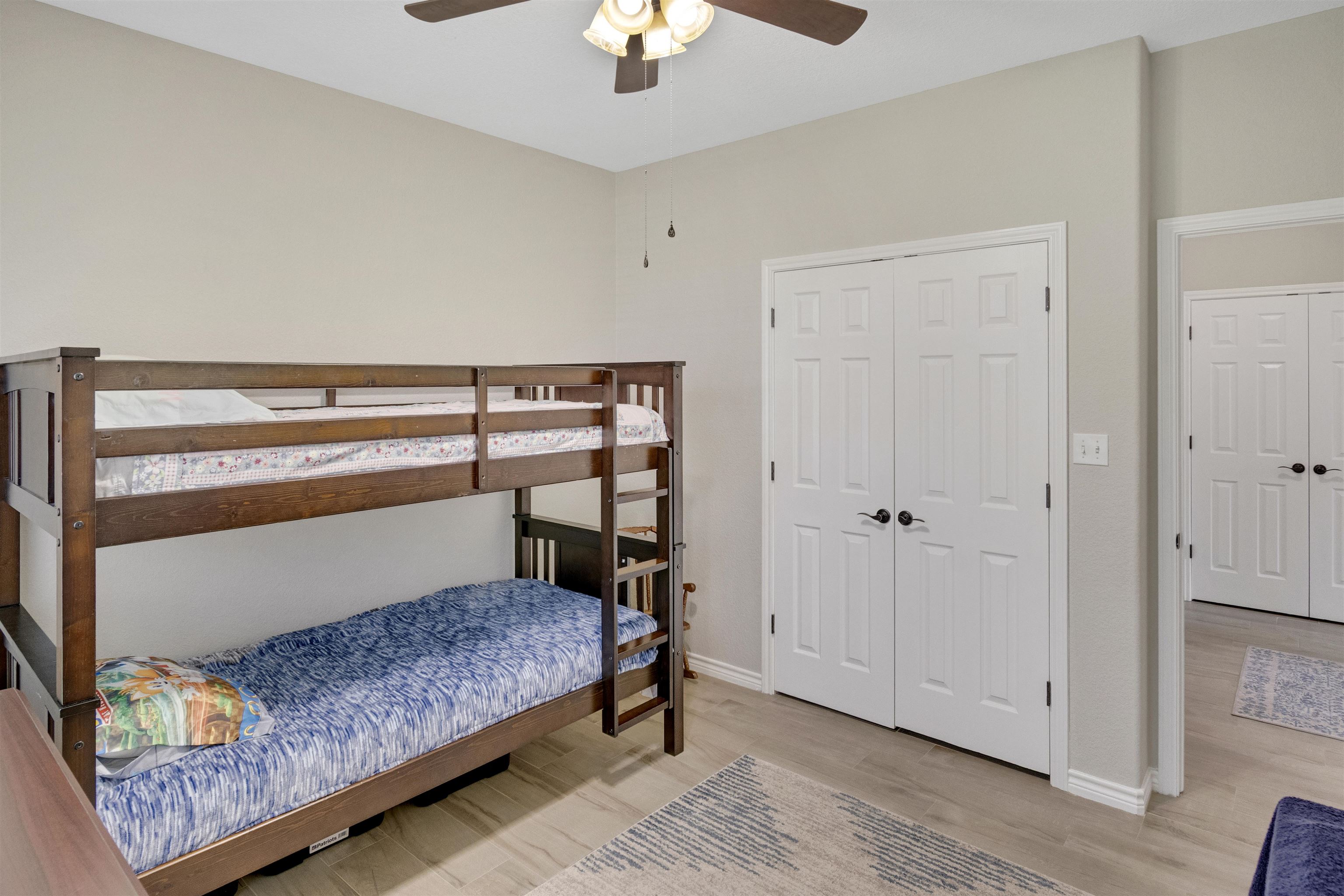 267 Meadowlakes Drive