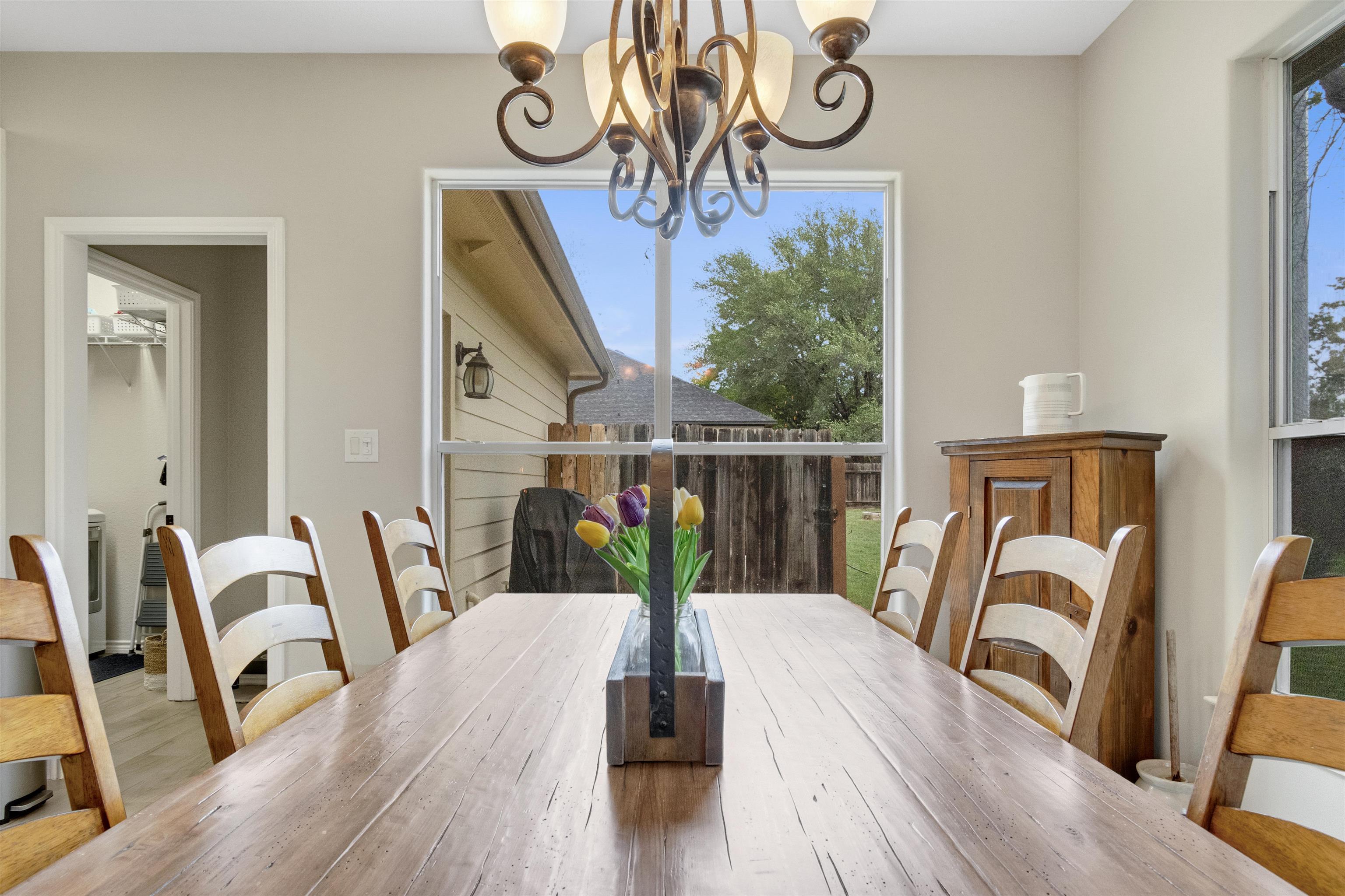 267 Meadowlakes Drive