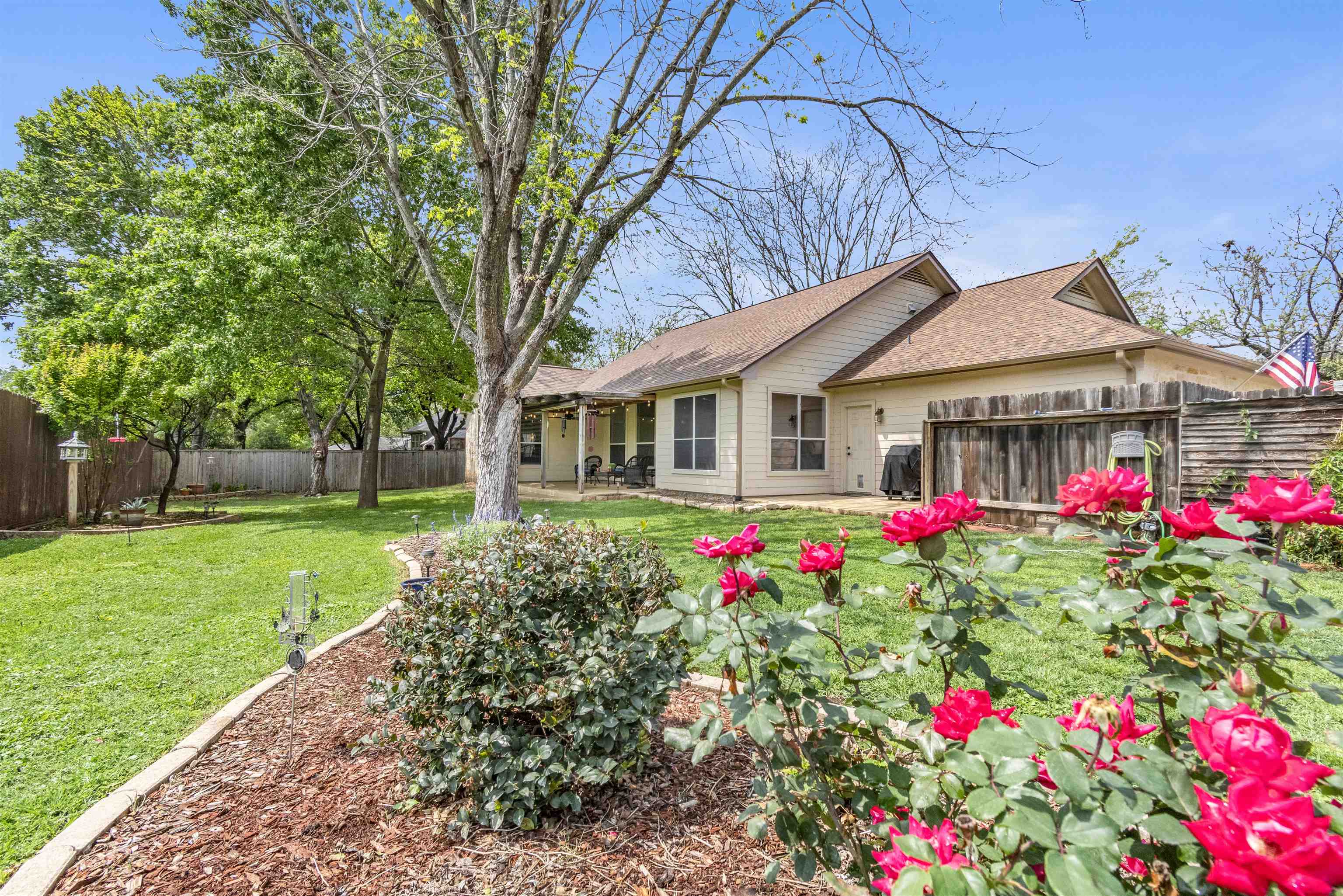 267 Meadowlakes Drive