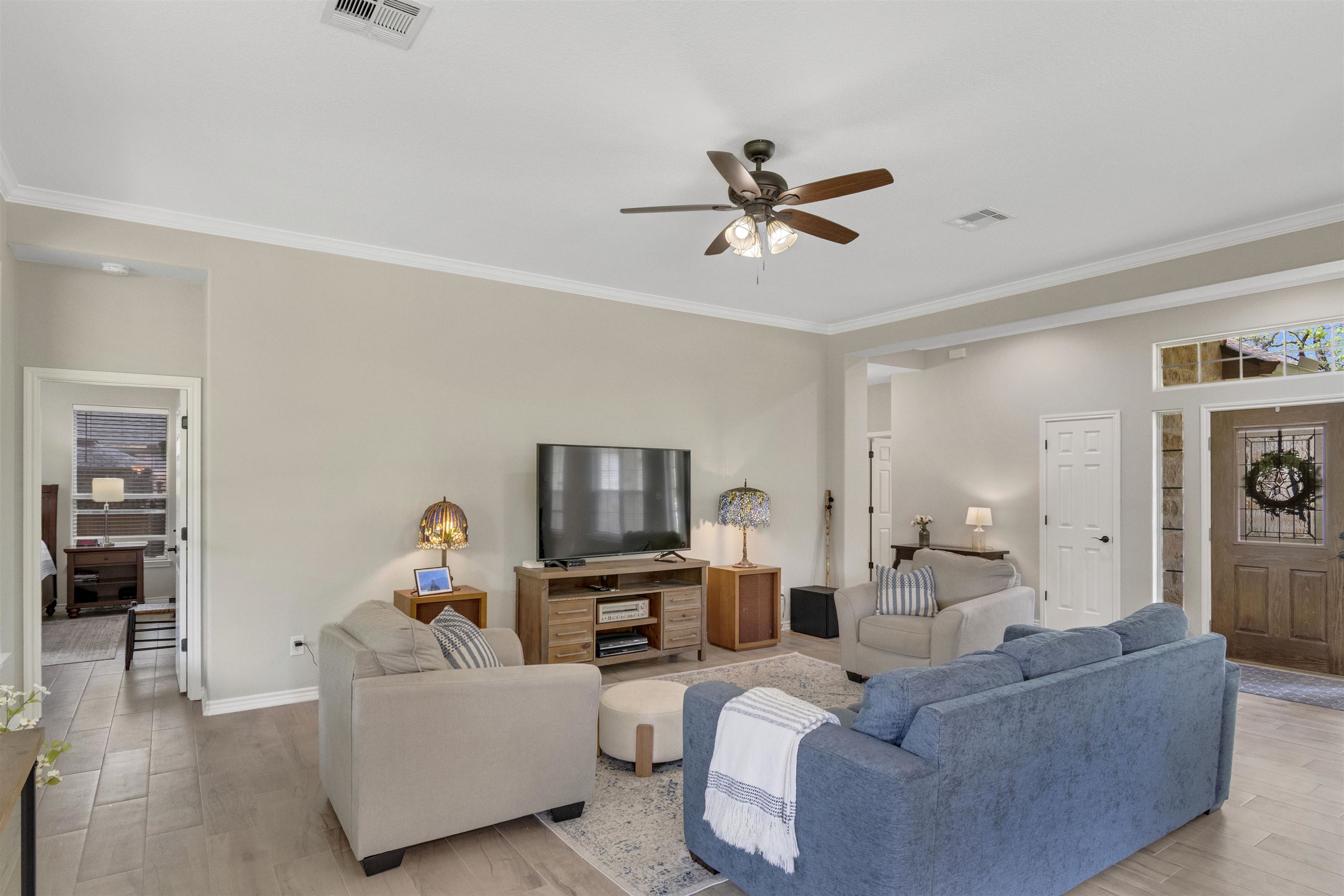 267 Meadowlakes Drive