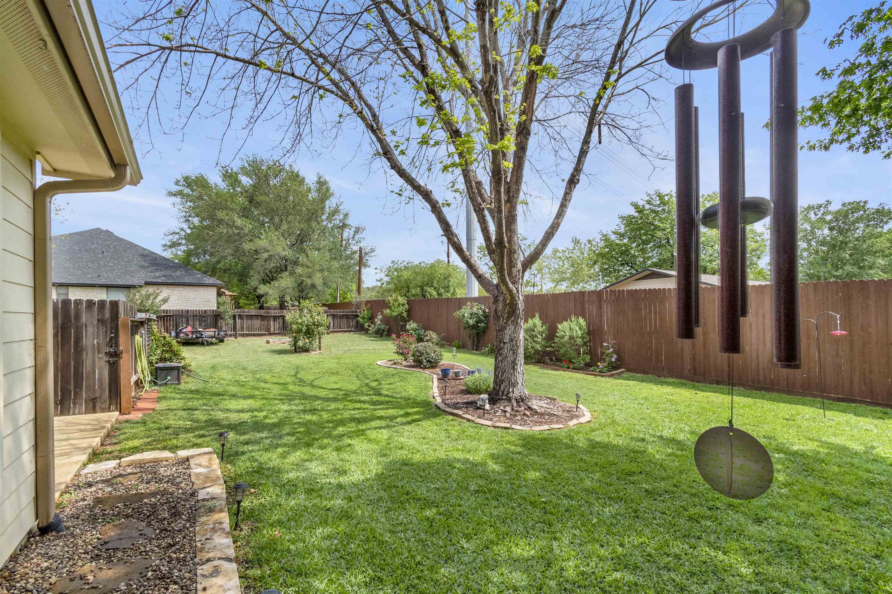 267 Meadowlakes Drive