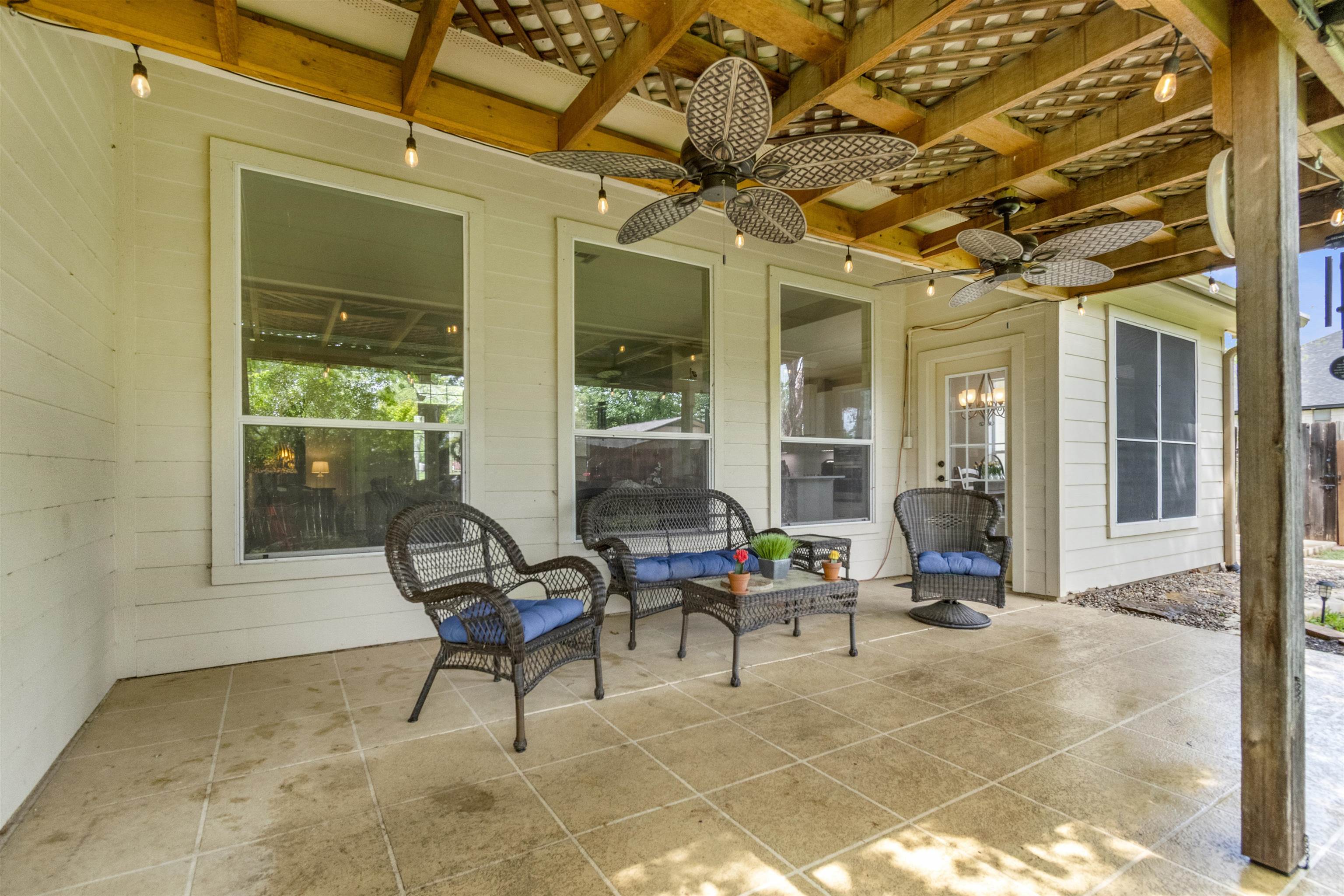 267 Meadowlakes Drive