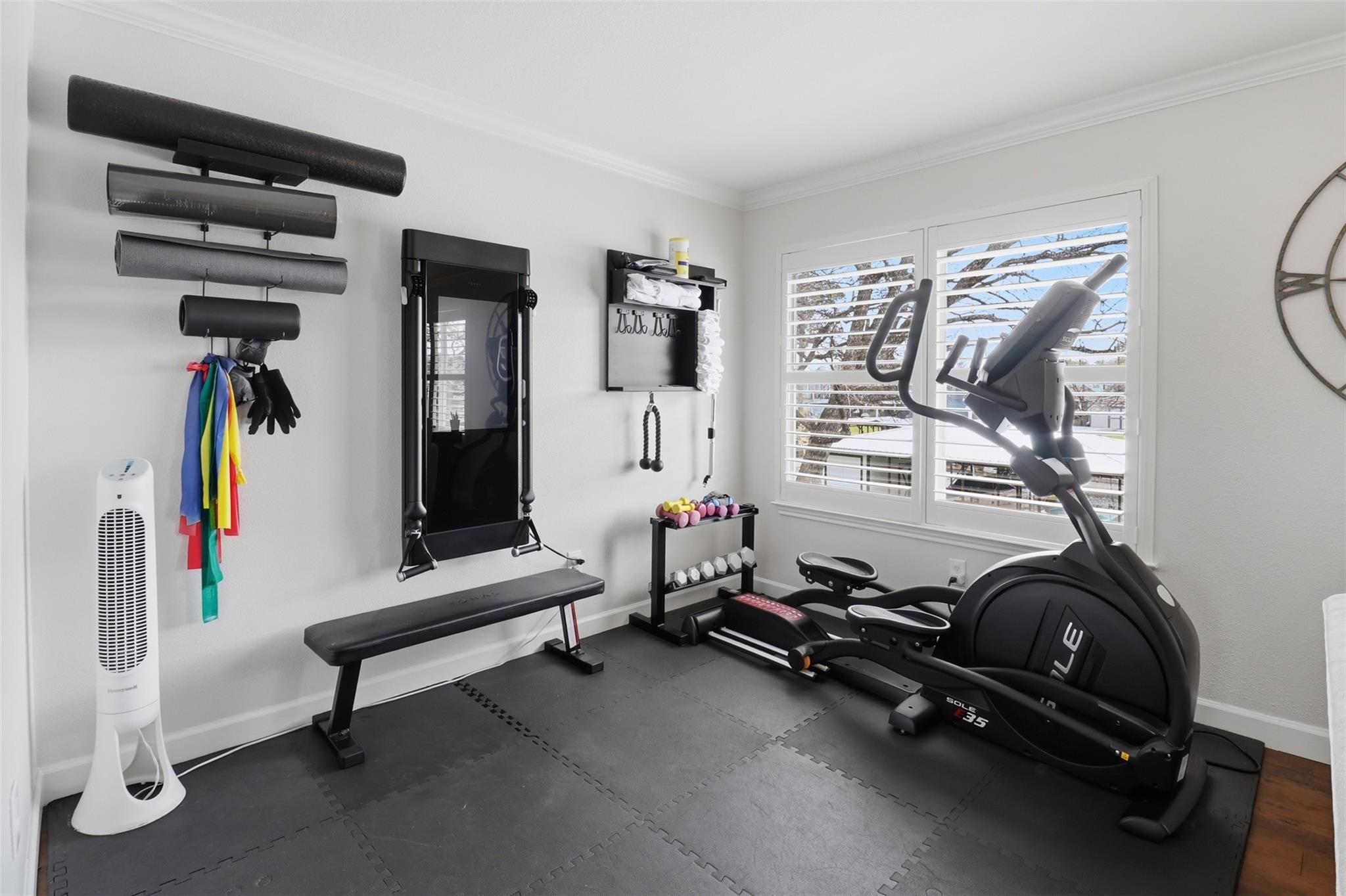 434 E Castleshoals DR