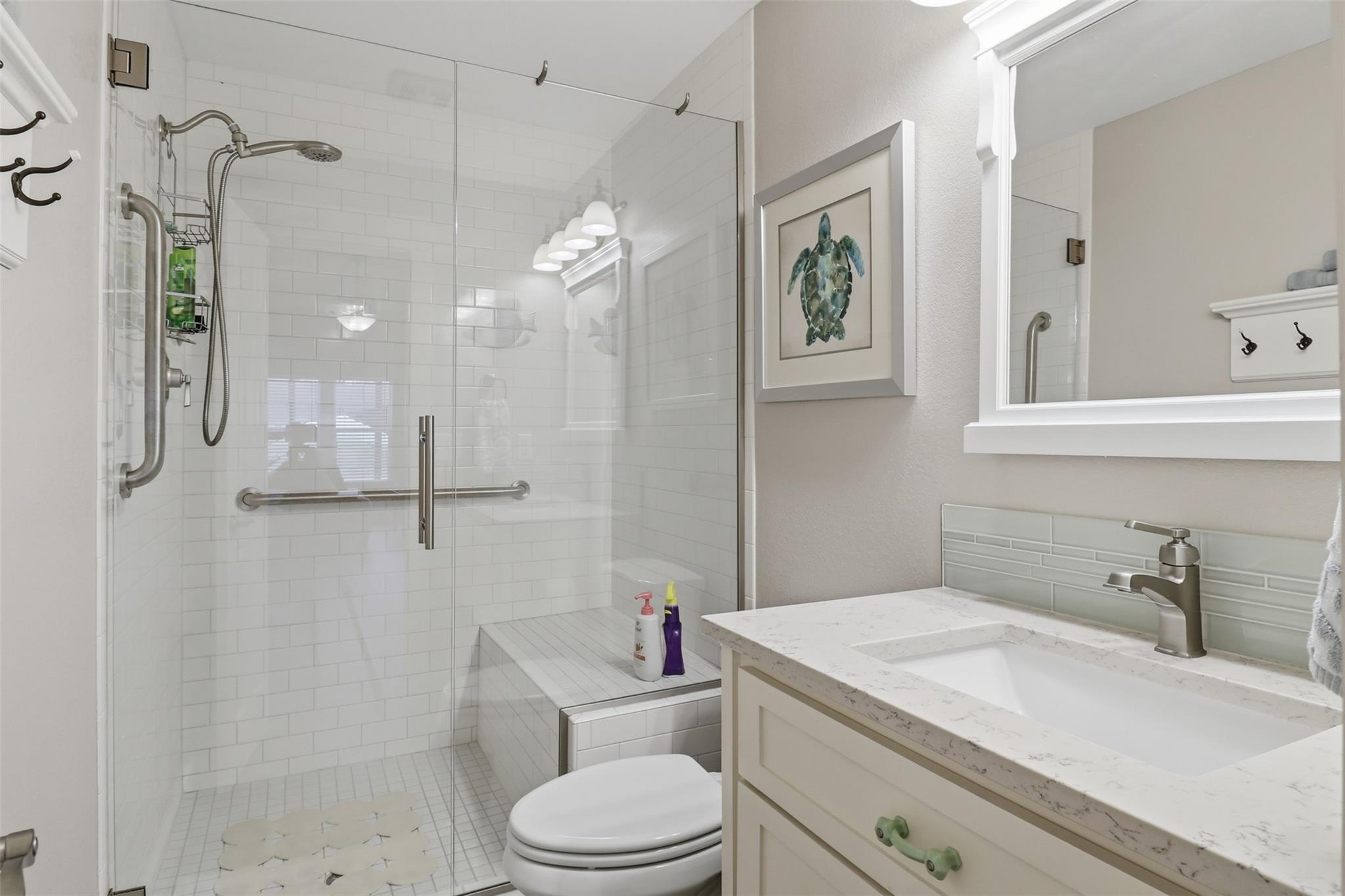 434 E Castleshoals DR