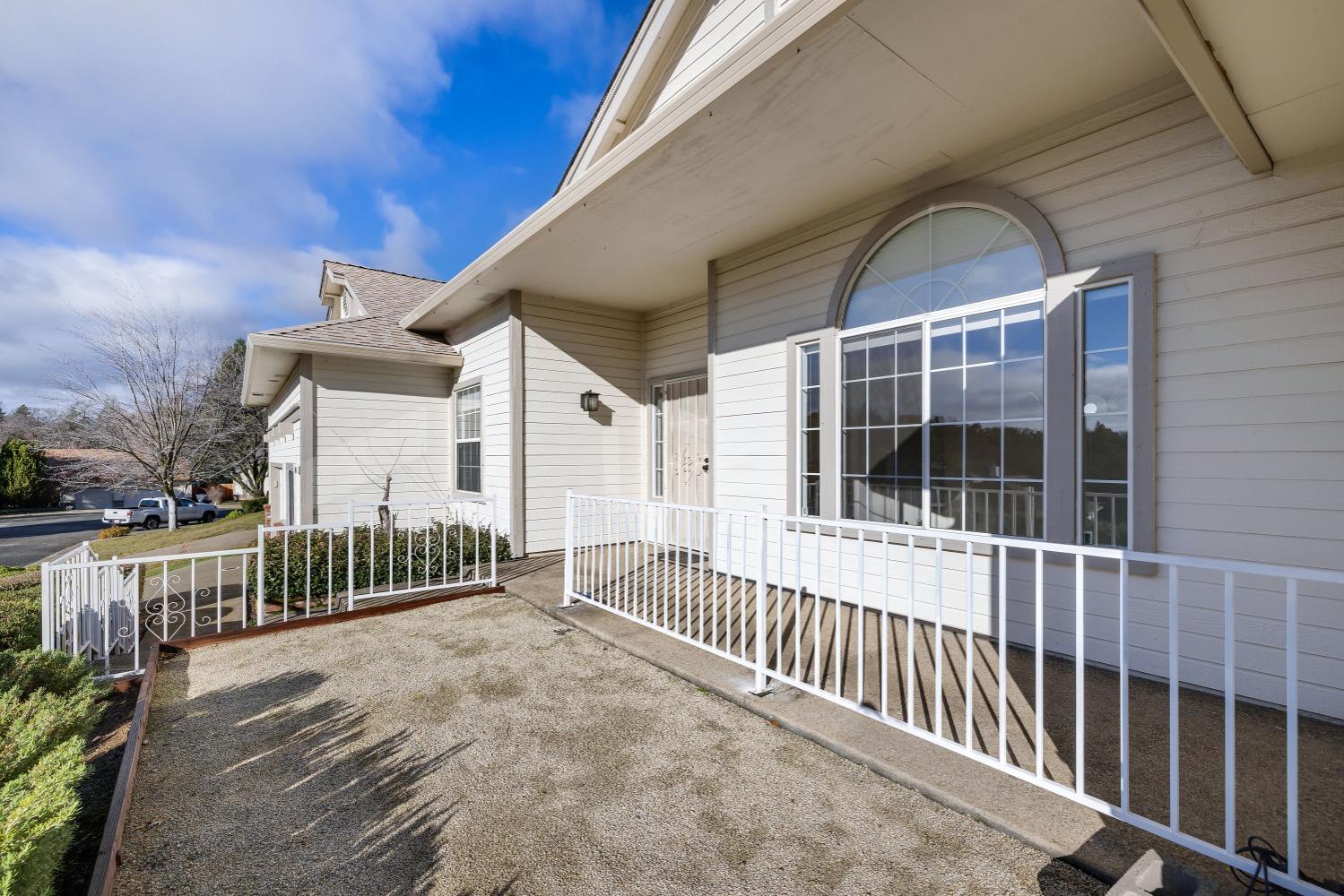 12605 Town View Drive