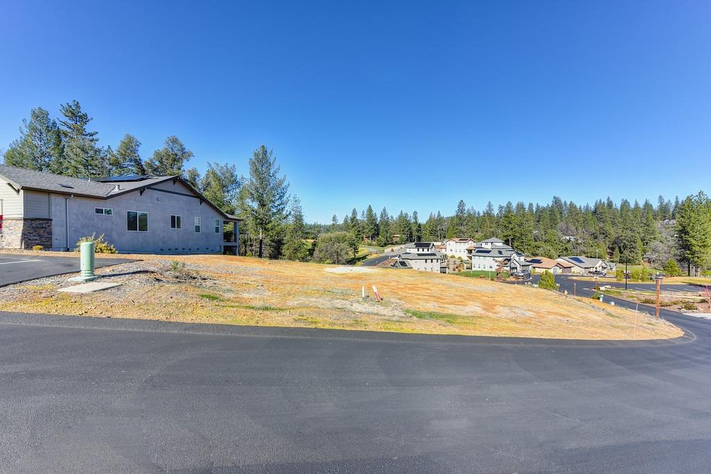 1120 Sierra Oaks Drive