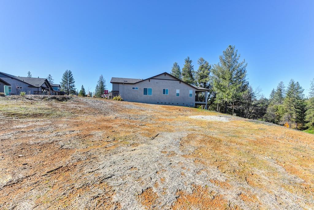 1120 Sierra Oaks Drive