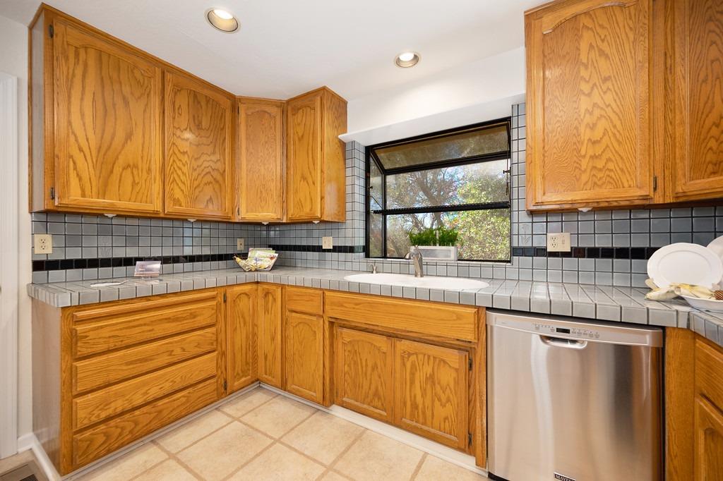 17595 Cherry Creek Road