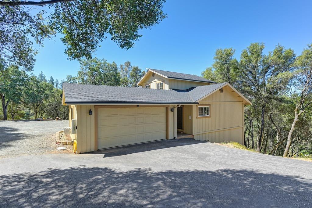 17595 Cherry Creek Road