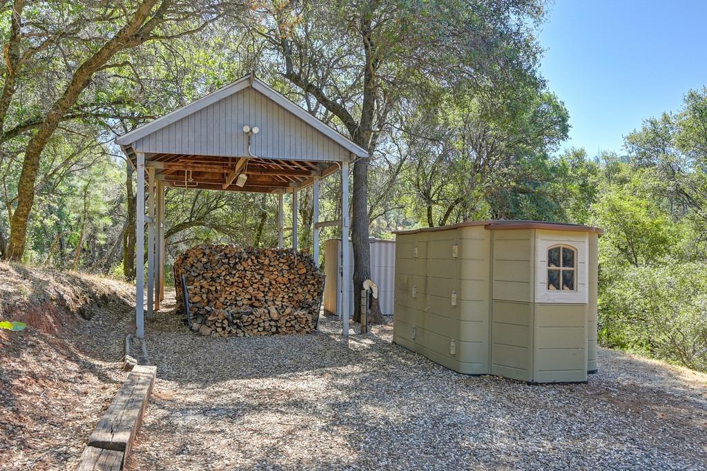 17595 Cherry Creek Road