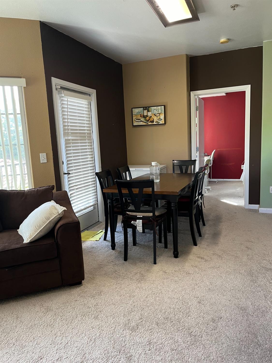 4200 E Commerce Way 721