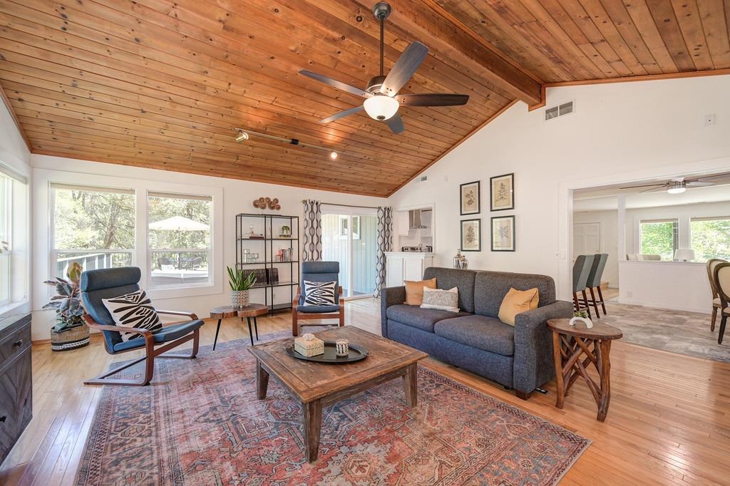 12587 Old Stagecoach Road
