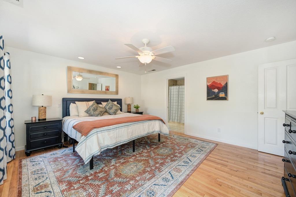 12587 Old Stagecoach Road
