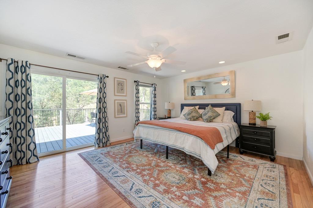 12587 Old Stagecoach Road