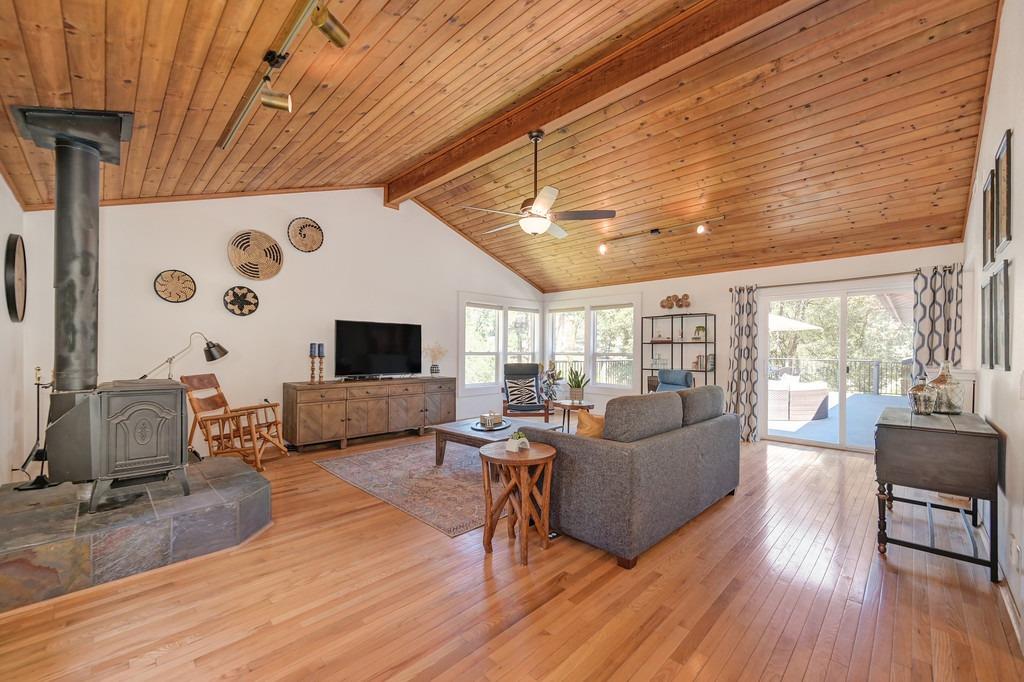 12587 Old Stagecoach Road