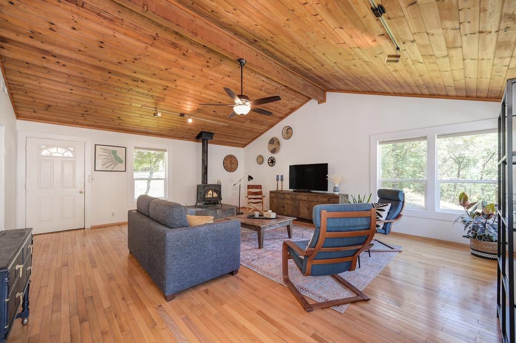 12587 Old Stagecoach Road