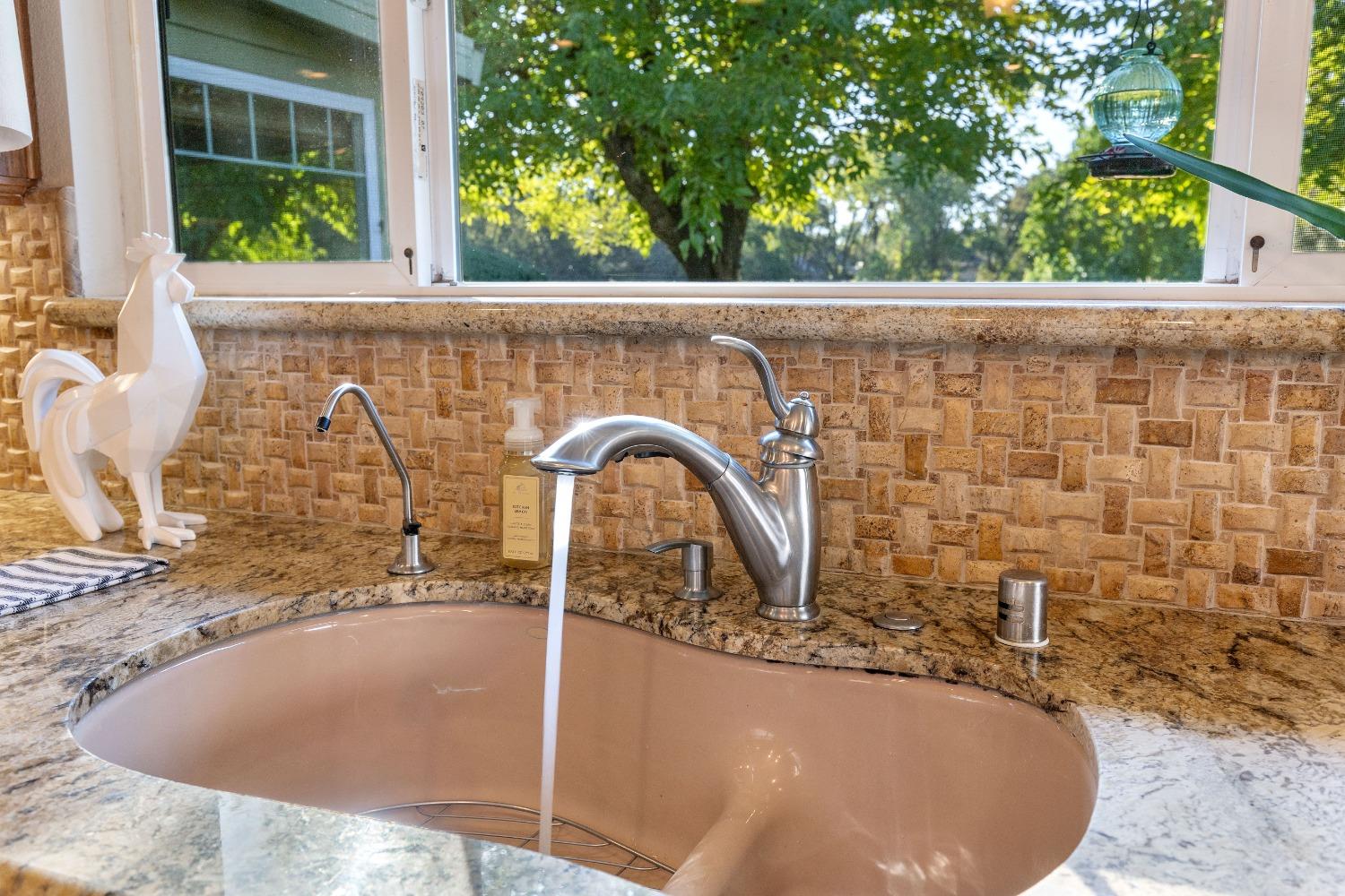 3320 Argonaut Avenue