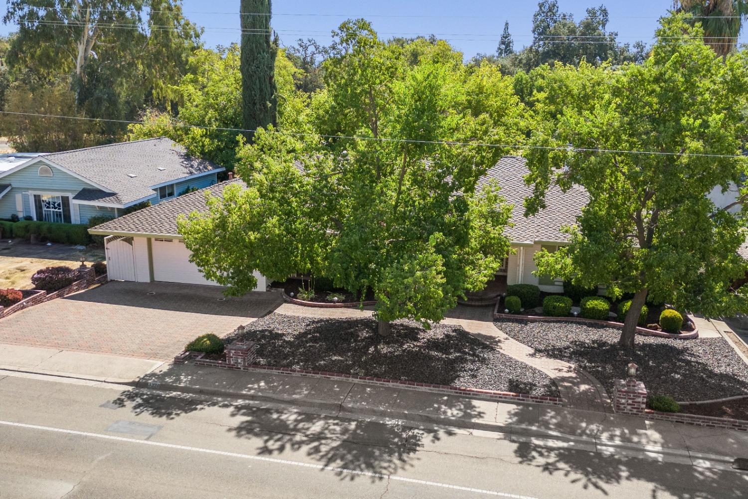 3320 Argonaut Avenue