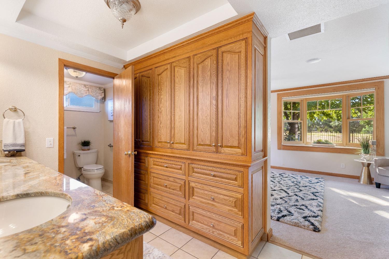 3320 Argonaut Avenue