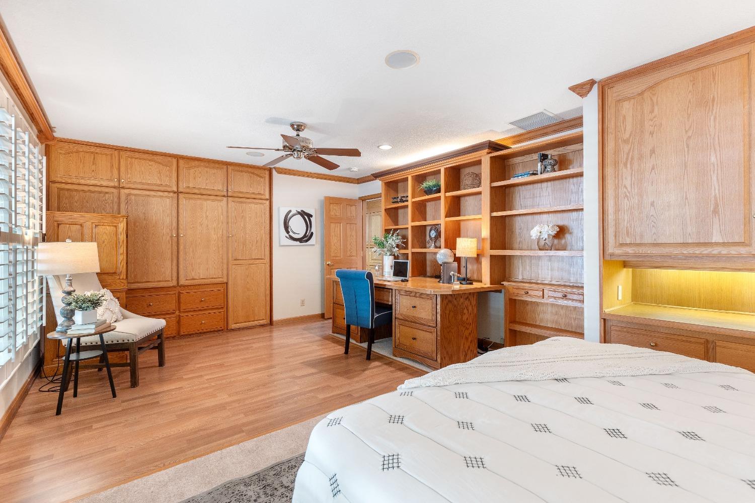 3320 Argonaut Avenue