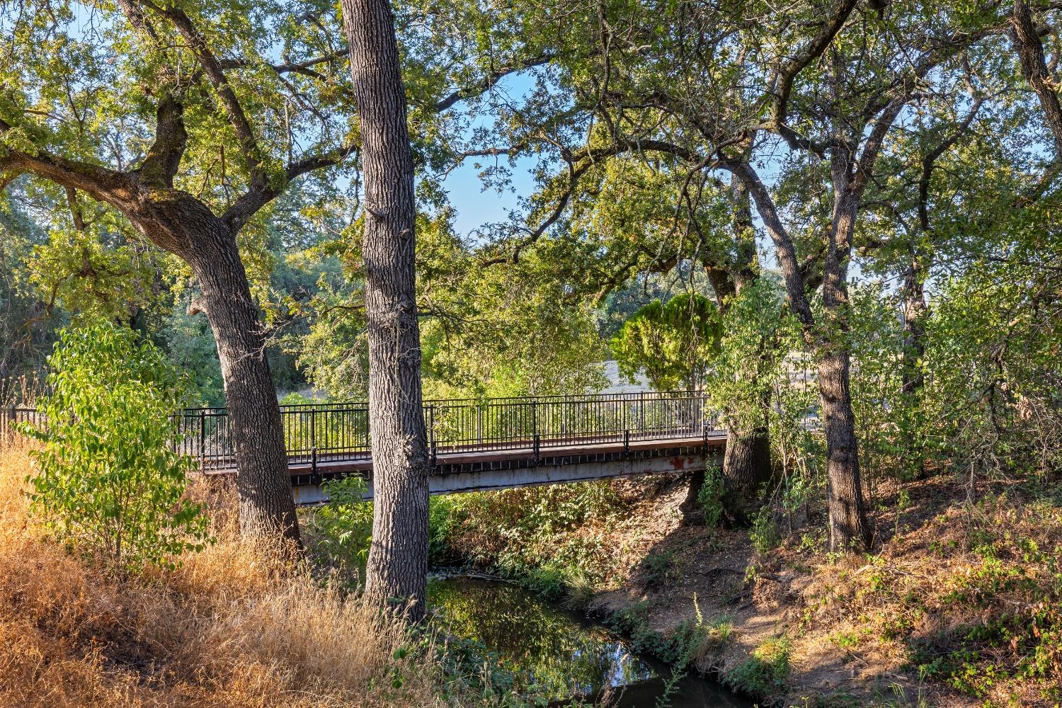 3320 Argonaut Avenue