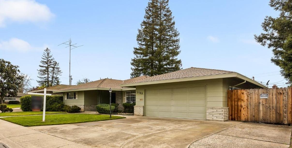 3709 Miradera Street