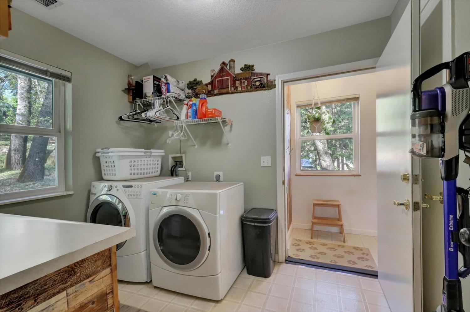 20670 Cedar View Drive