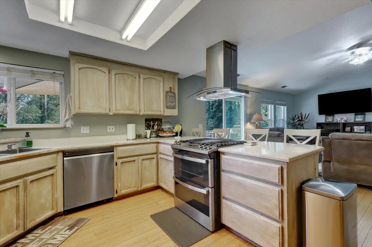 20670 Cedar View Drive
