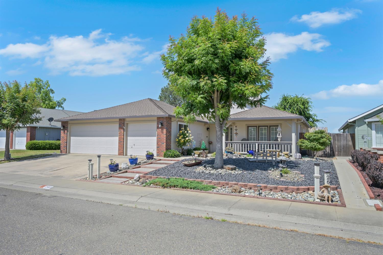 260 Allport Drive