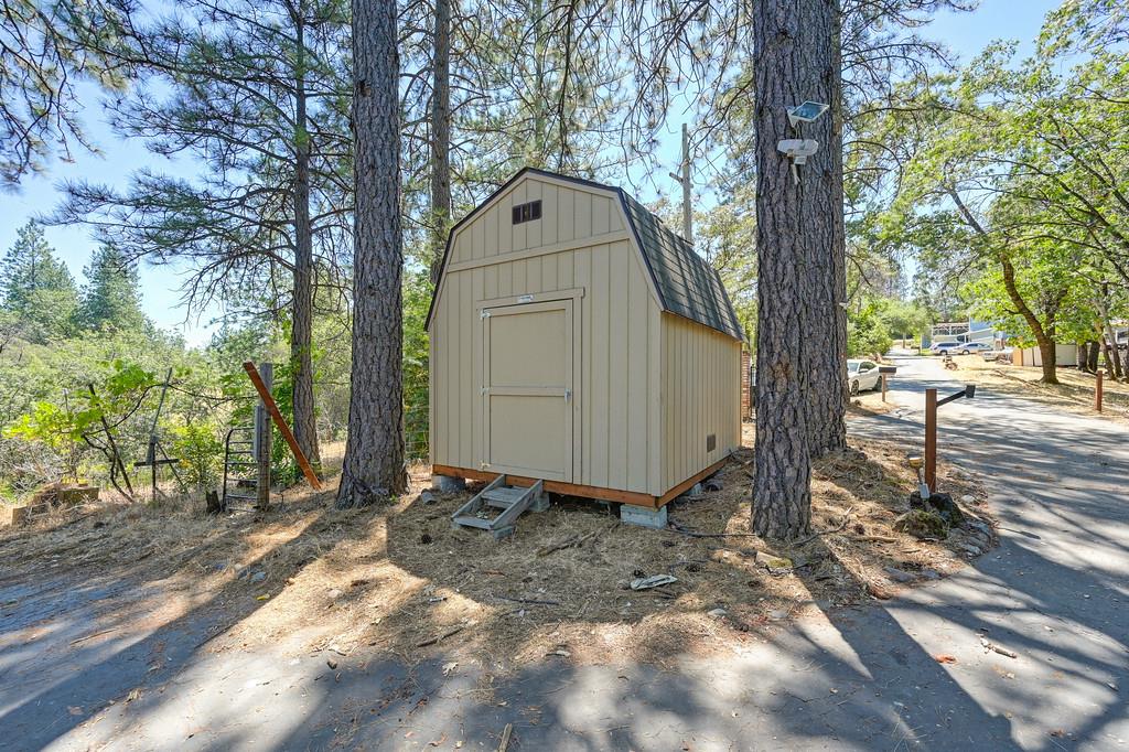 370 Bon Vue Drive