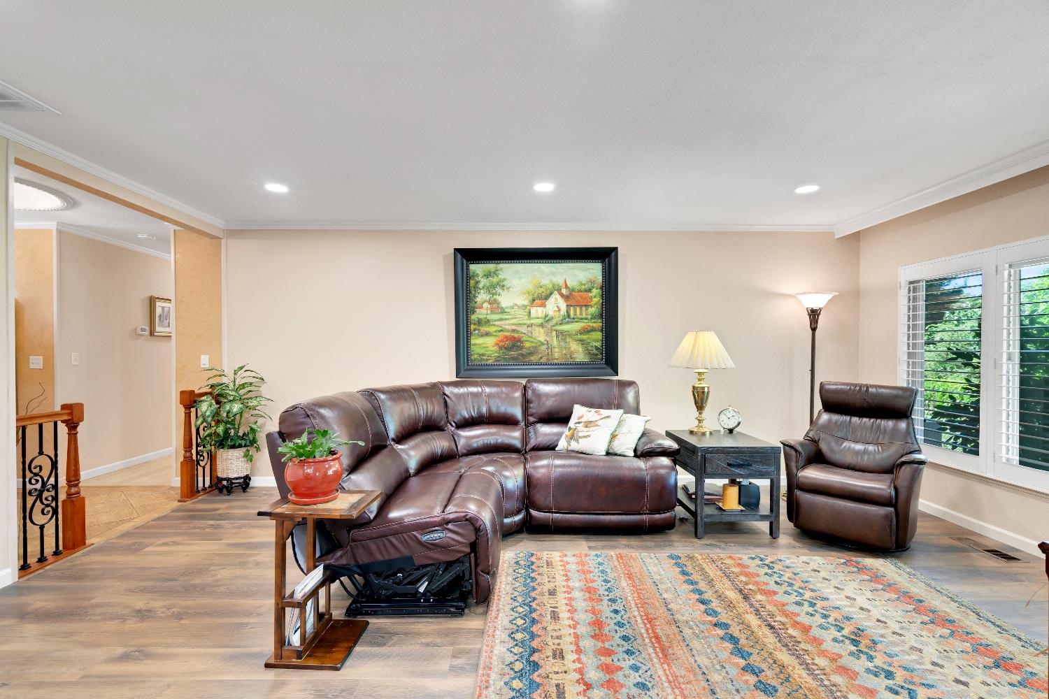 8117 Shangrila Drive