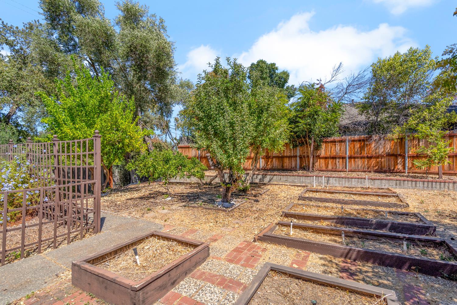 8117 Shangrila Drive