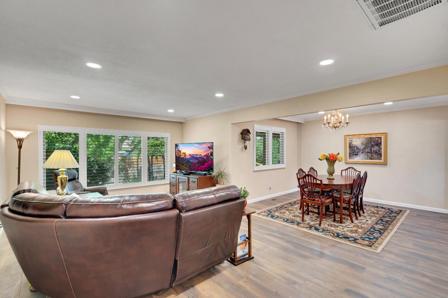 8117 Shangrila Drive