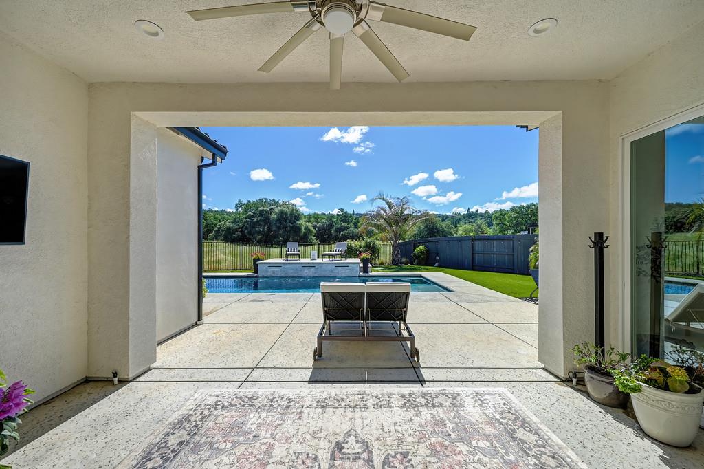 2953 Orange Grove Terrace