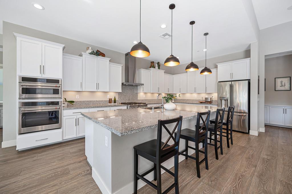 2953 Orange Grove Terrace