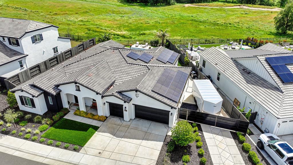 2953 Orange Grove Terrace