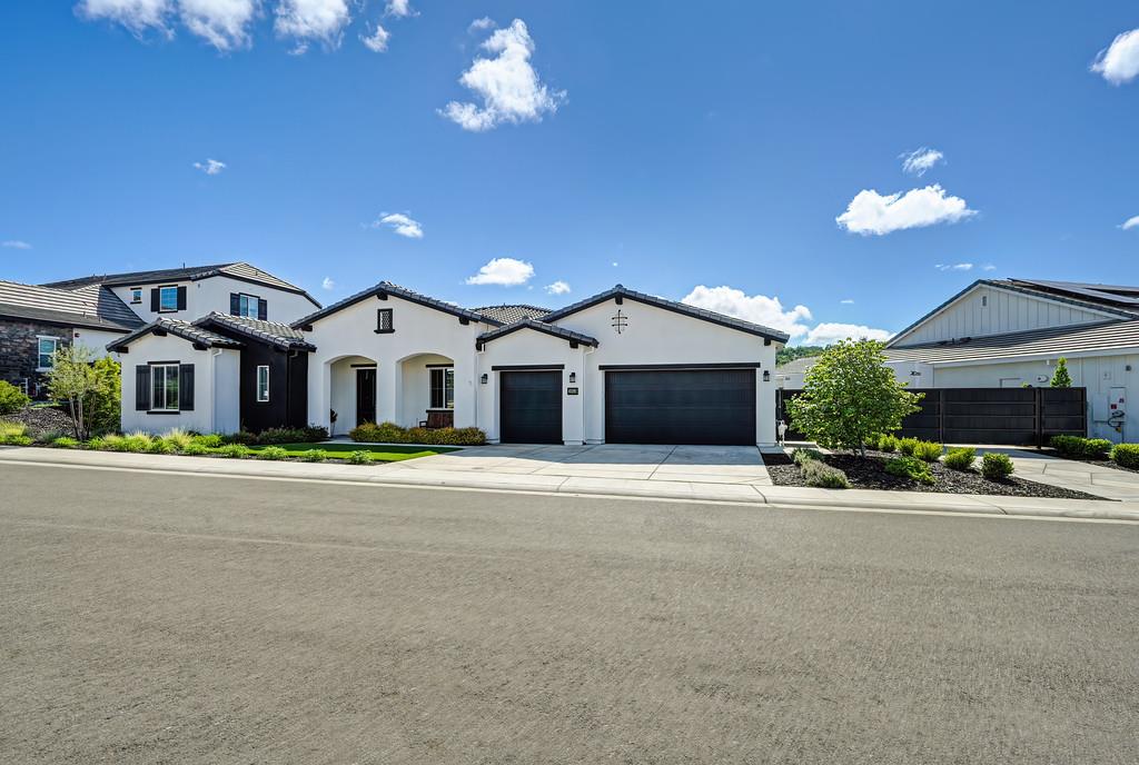 2953 Orange Grove Terrace