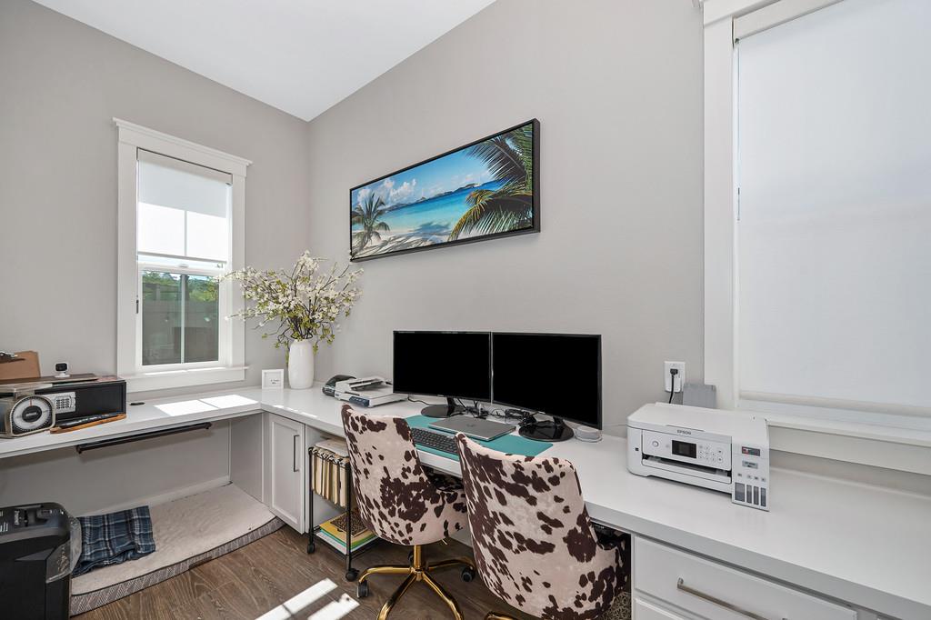 2953 Orange Grove Terrace