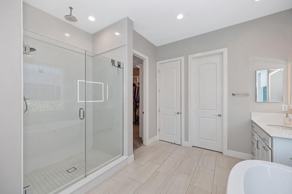 2953 Orange Grove Terrace