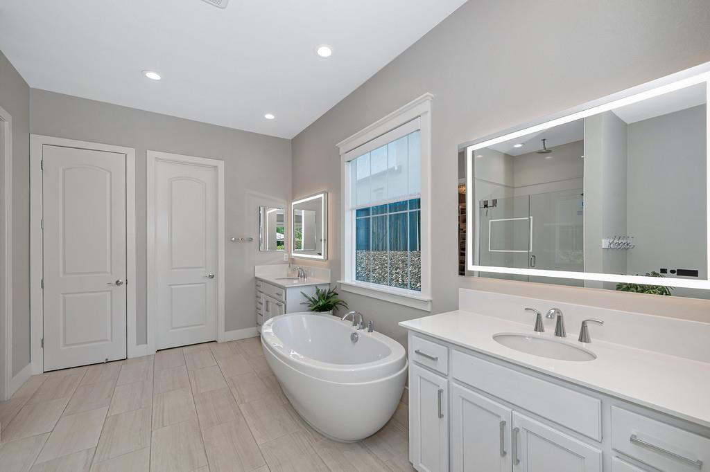 2953 Orange Grove Terrace