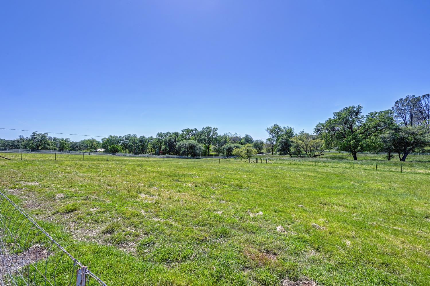 10805 Cramer Rd