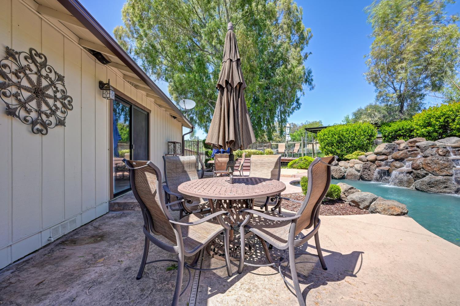 10805 Cramer Rd