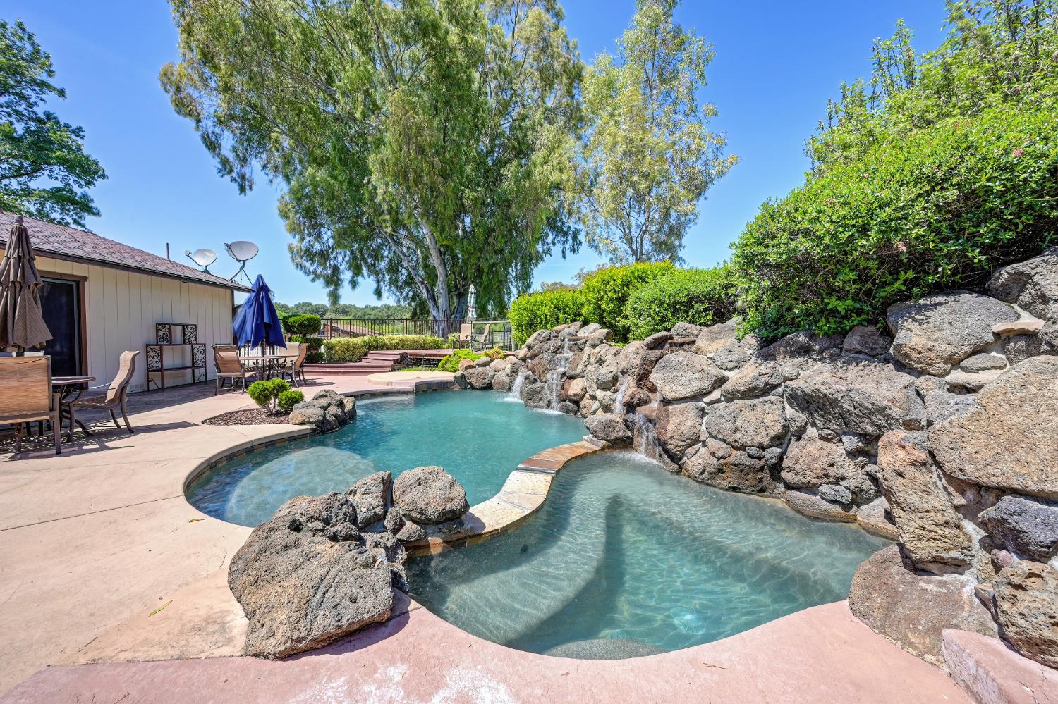 10805 Cramer Rd