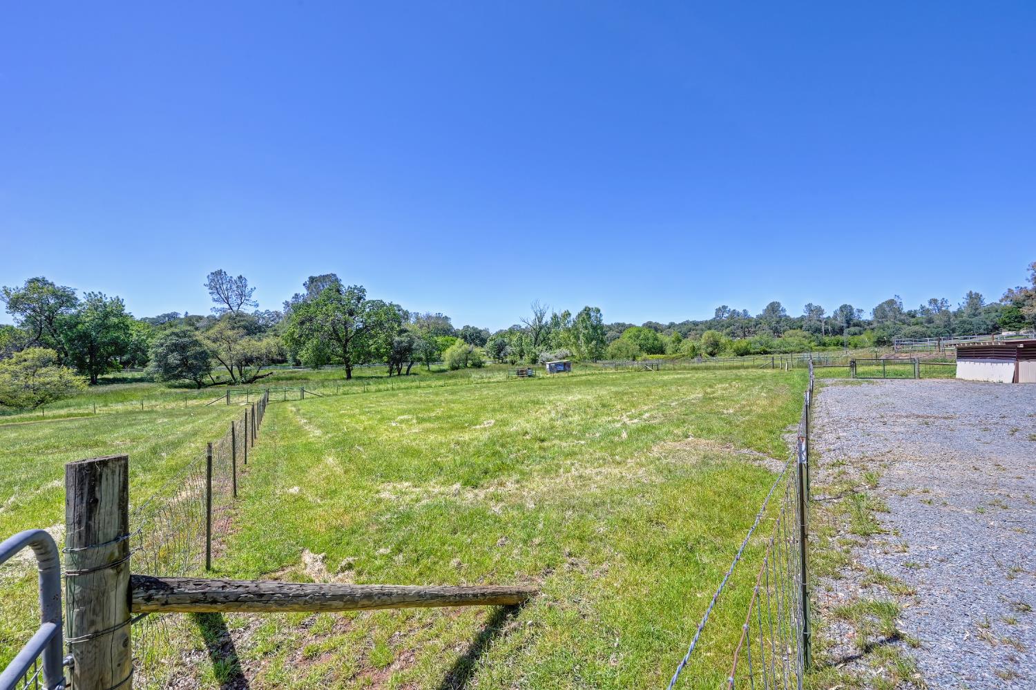 10805 Cramer Rd