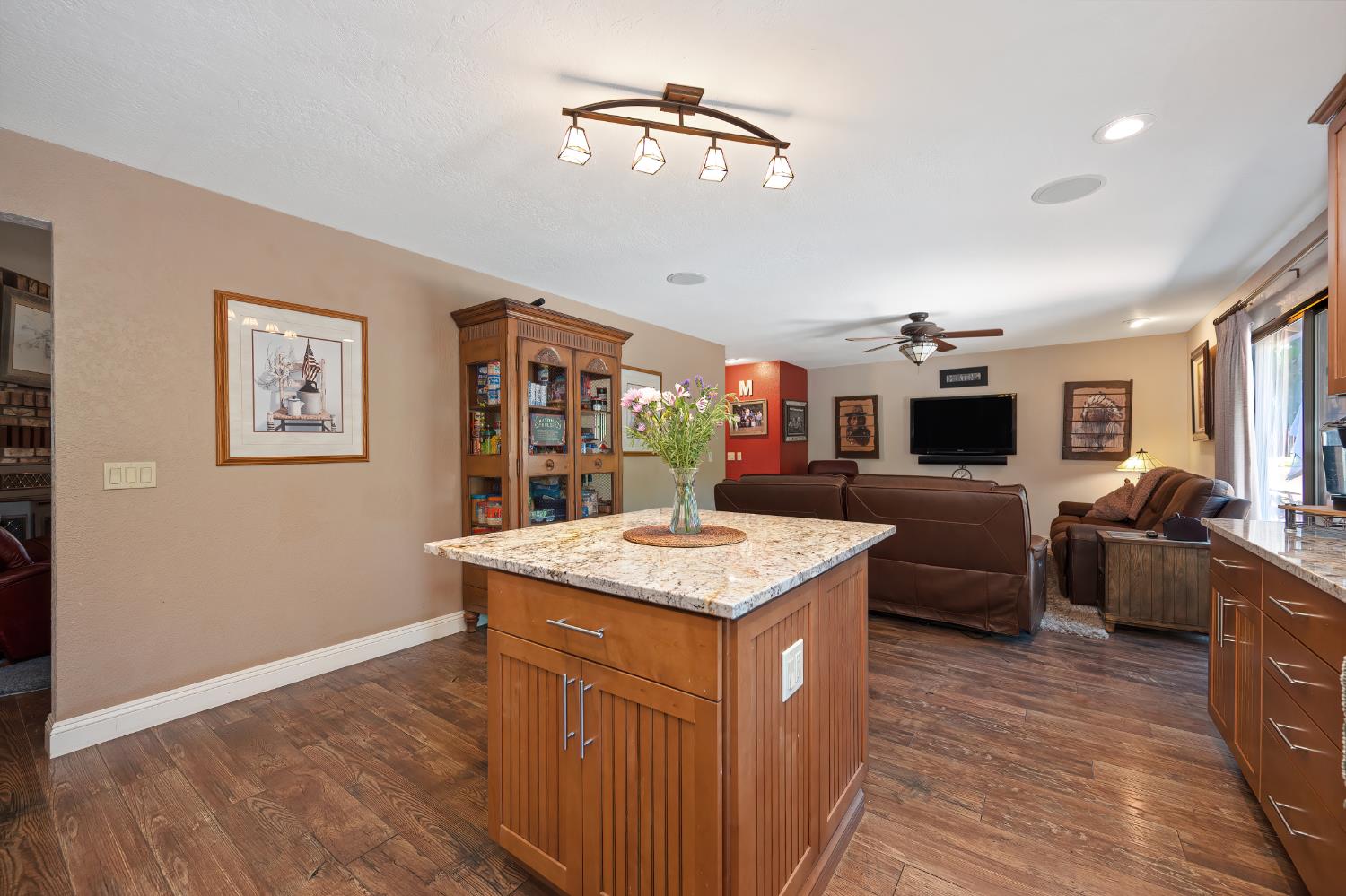 10805 Cramer Rd