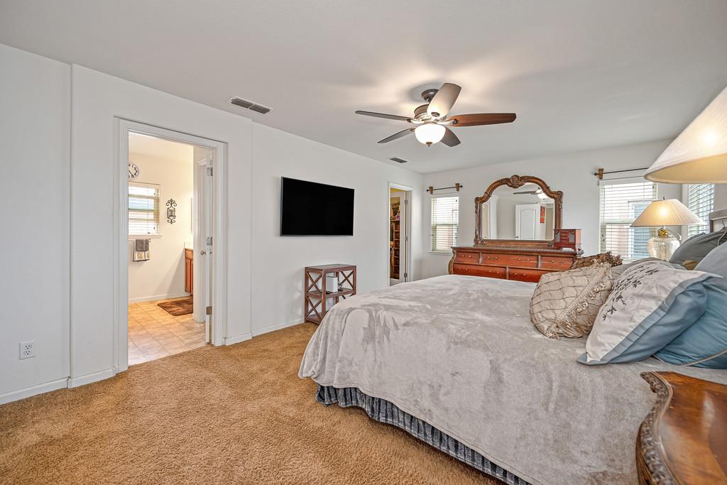 18 Bellows Pond Place