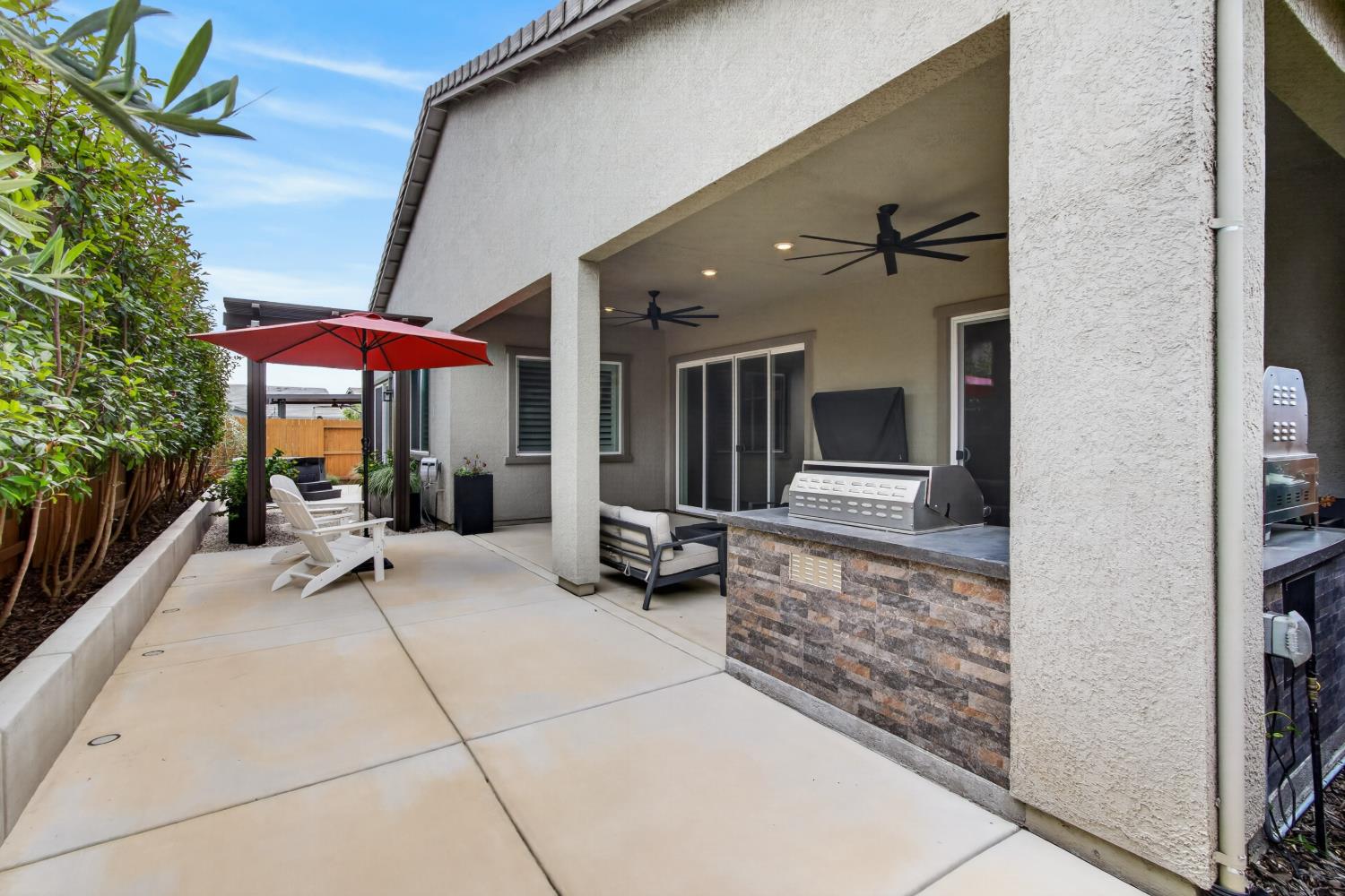 1649 Donner Lane